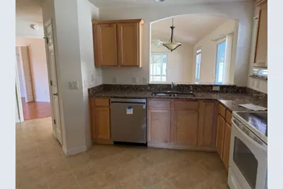 2440 Iverson Court, The Villages, FL 32162 - Photo 4