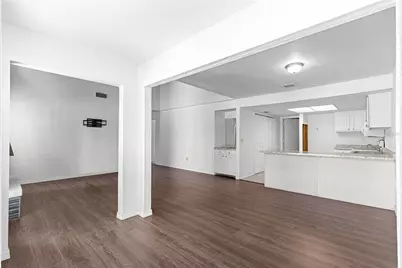 15203 Sandalwood Drive #203, Wildwood, FL 34785 - Photo 16