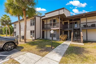 15203 Sandalwood Drive #203, Wildwood, FL 34785 - Photo 2