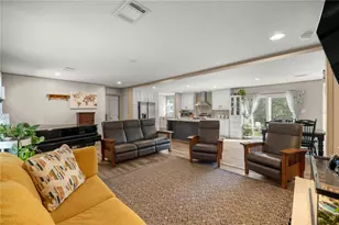14440 SE 21st Pl, Morriston, FL 32668 - Photo 6