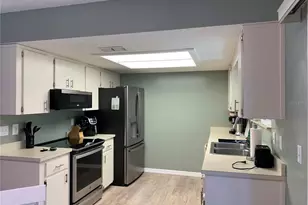 10940 SW 87th Ct, Ocala, FL 34481 - Photo 10