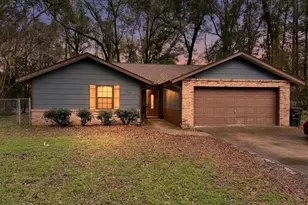 5962 NW 64th St, Ocala, FL 34482 - Photo 1