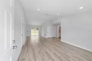 15350 SW 38th Pl, Ocala, FL 34481 - Photo 4