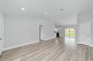 1820 SW Harbor Hills Rd, Dunnellon, FL 34431 - Photo 12