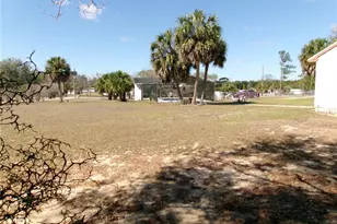 12525 SE 83rd Terrace, Belleview, FL 34420 - Photo 4