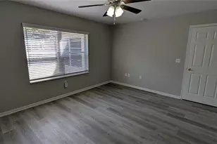 10912 SW 69th Cir, Ocala, FL 34476 - Photo 8
