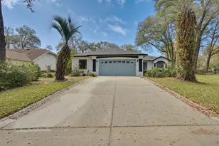 10121 SW 190th Ct, Dunnellon, FL 34432 - Photo 2