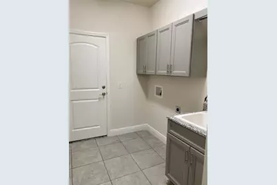 6360 Dalewood Circle, North Port, FL 34288 - Photo 4