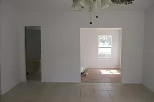 18601 SE 24th Ln, Ocklawaha, FL 32179 - Photo 14