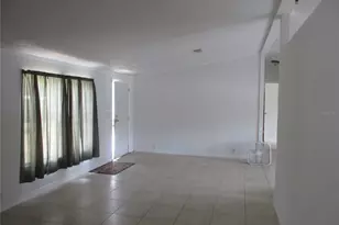 18601 SE 24th Ln, Ocklawaha, FL 32179 - Photo 16