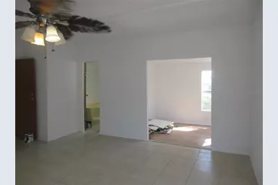 18601 SE 24th Lane, Ocklawaha, FL 32179 - Photo 30