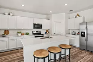 17176 NW 180th Terrace, Alachua, FL 32615 - Photo 2