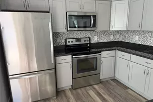 2503 NE 33rd Ct, Ocala, FL 34470 - Photo 2