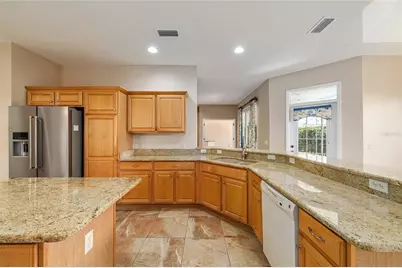 646 Stratford Lane, The Villages, FL 32162 - Photo 20