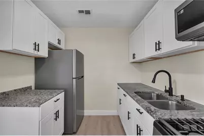 7514 Mandarin Drive, Orlando, FL 32819 - Photo 10