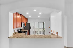 1909 Hawks View Dr, Ruskin, FL 33570 - Photo 10