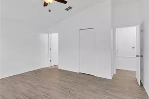 1909 Hawks View Dr, Ruskin, FL 33570 - Photo 14