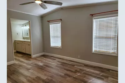 10915 NE 222nd Street, Fort Mc Coy, FL 32134 - Photo 12