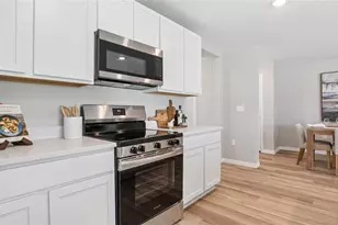 2913 NE 21st Ter Rd, Ocala, FL 34470 - Photo 8