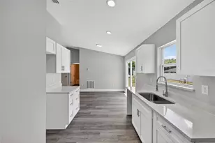 24763 NW Highview Ave, Dunnellon, FL 34431 - Photo 12