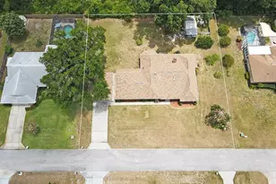 8844 E Rosemont St, Inverness, FL 34450 - Photo 2