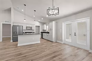 8541 NE 105th Ave, Bronson, FL 32621 - Photo 4
