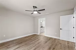 8541 NE 105th Ave, Bronson, FL 32621 - Photo 14