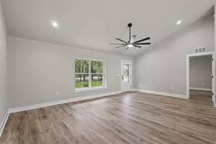 8541 NE 105th Ave, Bronson, FL 32621 - Photo 12