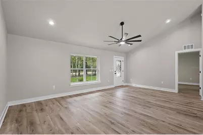 8541 NE 105 Avenue, Bronson, FL 32621 - Photo 12