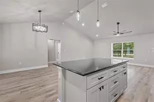 8541 NE 105th Ave, Bronson, FL 32621 - Photo 6