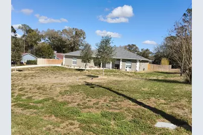 551 NE 61st Terrace, Ocala, FL 34470 - Photo 1