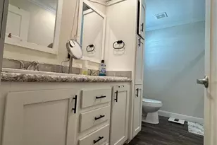 6867 NE 5th St, Ocala, FL 34470 - Photo 10