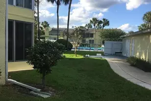 576 Bahia, Ocala, FL 34472 - Photo 8