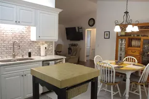 11653 SW 138th Ln, Dunnellon, FL 34432 - Photo 6