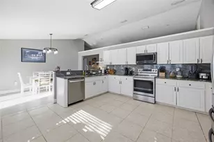 2428 SW 147 Place Rd, Ocala, FL 34473 - Photo 12