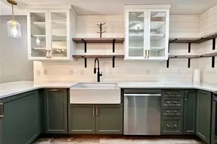 1629 NW 40th Terrace, Gainesville, FL 32605 - Photo 8