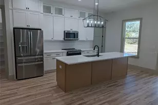 1303 NE 23rd Ave, Ocala, FL 34470 - Photo 8