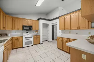 15998 SW 27th Ave Rd, Ocala, FL 34473 - Photo 12