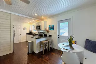 222 NE 1st Ave, Crystal River, FL 34429 - Photo 10