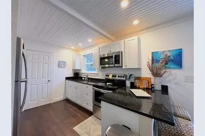 222 NE 1st Avenue, Crystal River, FL 34429 - Photo 10