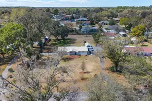 10350 SE 43rd Ct, Belleview, FL 34420 - Photo 2