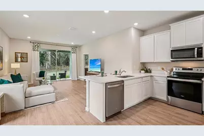 8599 Pinecrest Trail, Wildwood, FL 34785 - Photo 6