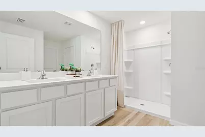 8653 Barragan Drive, Wildwood, FL 34785 - Photo 14