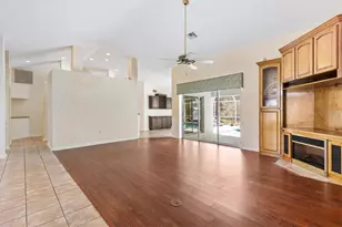 5312 Greens Dr, Lady Lake, FL 32159 - Photo 10
