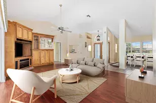 5312 Greens Dr, Lady Lake, FL 32159 - Photo 6