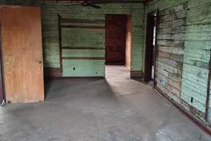 823 S Warner Ave, Perry, FL 32348 - Photo 18