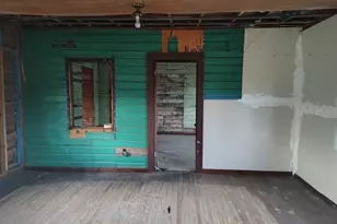 823 S Warner Ave, Perry, FL 32348 - Photo 12