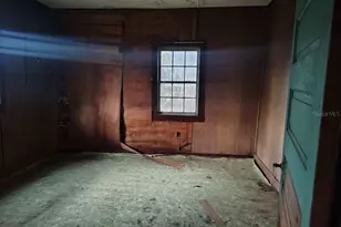 823 S Warner Ave, Perry, FL 32348 - Photo 16