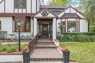 2284 SE Laurel Run Dr, Ocala, FL 34471 - Photo 2