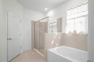 7974 Penrose Pl, Wildwood, FL 34785 - Photo 18